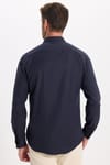 Erkek Slim Fit Dar Kesim Uzun Kollu Pamuklu Oxford Doku Kolay Ütülenebilir Lacivert Düğmeli Yaka Gömlek