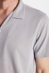 Erkek Slim Fit Yazlık Örme Dokulu Kısa Kollu Apaş Yaka Gri Gömlek