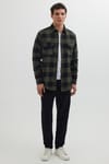 Erkek Slim Fit Dar Kesim Uzun Kollu Kapaklı Çift Cepli Kareli Kışlık Oduncu Gömlek