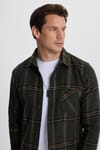 Erkek Slim Fit Dar Kesim Kareli Cepli Haki Oduncu Gömlek