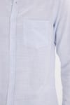 Erkek Slim Fit Dar Kesim %100 Pamuk Düğmeli Yaka Çizgili Uzun Kollu Cepli Keten Efektli Mavi Gömlek