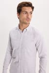 Erkek Slim Fit Dar Kesim %100 Pamuk Düğmeli Yaka Çizgili Uzun Kollu Cepli Keten Efektli Haki Gömlek