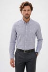 Erkek Slim Fit Dar Kesim Yaka Düğmeli Çizgili Uzun Kollu Cepli Keten Efektli Gömlek