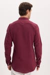 Erkek Slim Fit Dar Kesim %100 Pamuk Düğmeli Yaka Flam Keten Bordo Gömlek