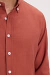 Erkek Slim Fit Dar Kesim %100 Pamuk Düğmeli Yaka Flam Keten Turuncu Gömlek