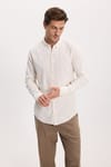 Erkek Slim Fit Dar Kesim %100 Pamuk Düğmeli Yaka Flam Keten Ekru Gömlek