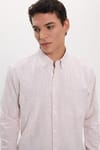 Erkek Slim Fit Dar Kesim Uzun Kollu %100 Pamuk Keten Efektli Düğmeli Yaka Rahat Bej Gömlek