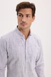 Erkek Slim Fit Dar Kesim Uzun Kollu %100 Pamuk Keten Efektli Düğmeli Yaka Rahat Gri Gömlek