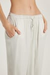 Kadın Regular Fit Beli Lastikli Bağlamalı Saten Geniş Paça Gri Pantolon