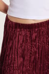 Kadın Regular Fit Desenli Saten Bordo Etek
