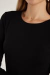 Kadın Slim Fit Dar Kesim Uzun Kollu Bisiklet Yaka Sırt Detaylı Siyah Viskon Bluz