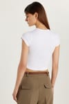 Kadın Slim Fit Dar Kesim Kısa Kollu Bisiklet Yaka Beyaz Tişört