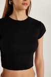 Kadın Slim Fit Dar Kesim Kısa Kollu Bisiklet Yaka Siyah Tişört