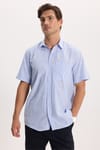 Erkek Regular Fit Klasik Kesim Oversize %100 Pamuk Keten Doku Tek Cepli Çizgili Kısa Kollu Mavi Gömlek
