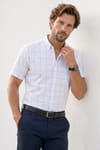  Erkek Regular Fit Klasik Kesim %100 Pamuk Kısa Kollu Kareli Keten Efektli Cepli Gömlek
