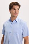 Erkek Regular Fit Klasik Kesim Pamuklu Kısa Kollu Armürlü Mavi Gömlek