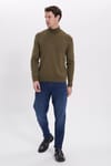 Slim Fit Tam Boğazlı Yaka Düz Yün Erkek Kazak