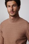 Slim Fit Dar Kesim Yarım Balıkçı Yaka Desenli Tüylenmeyen Bej Erkek Kazak