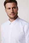Modern Slim Fit Pamuklu Kolay Ütü Armürlü Erkek Beyaz Gömlek