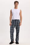 Erkek Standart Fit Normal Kesim Pamuklu Kareli Beli Bağcıklı Cepli Gri Pijama Altı