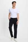 Erkek Slim Fit Dar Kesim Beli Lastikli Bağcık Detaylı Siyah Pantolon