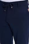 Erkek Slim Fit Dar Kesim Beli Lastikli Bağcık Detaylı Lacivert Pantolon