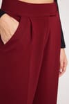Kadın Regular Fit Klasik Kesim Cırt Kapamalı Geniş Paça Bordo Pantolon