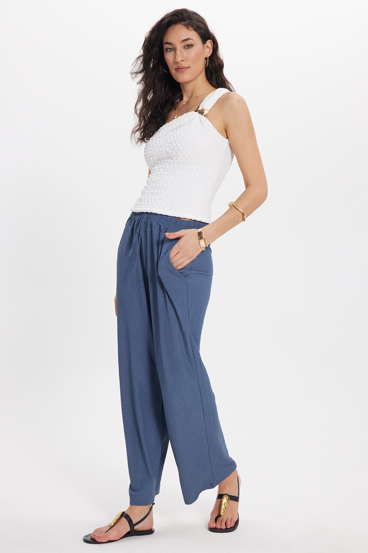 Kadın Regular Fit Klasik Kesim Pamuklu Beli Bağcıklı Desenli Çift Cepli Mavi Pantolon