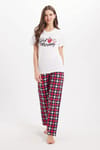 Kadın Regular Fit Klasik Kesim Pamuklu Bisiklet Yaka Kısa Kollu Baskılı Beyaz Pijama Takımı