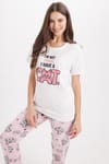 Kadın Regular Fit Klasik Kesim Pamuklu Bisiklet Yaka Kısa Kollu Baskılı Beyaz Pijama Takımı