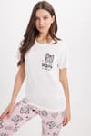 Kadın Regular Fit Klasik Kesim Pamuklu Bisiklet Yaka Kısa Kollu Baskılı Beyaz Pijama Takımı