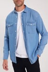 Erkek Relax Fit Rahat Kesim Spor Yaka Çift Cep Kapaklı Denim Gömlek