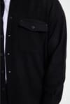 Erkek Regular Fit Rahat Kesim Çift Cep  Kapaklı Çıtçıtlı Siyah Gömlek