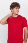 Unisex Slim Fit Dar Kesim %100 Pamuk Yumuşak Dokulu Kırmızı Bisiklet Yaka Tişört