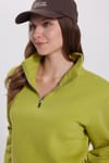 Kadın Relax Fit Rahat Kesim Pamuklu İçi Polarlı Yarım Fermuarlı Yeşil Dik Yaka Sweatshirt
