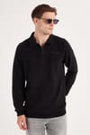 Erkek Standart Fit Pamuklu Selanik Kumaş Yarım Fermuarlı Polo Yaka Baskılı Siyah Sweatshirt