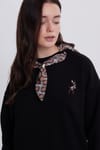 Kadın Oversize Geniş Kesim Pamuklu Fular Detaylı Bisiklet Yaka Siyah Sweatshirt