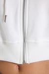 KADIN KAPÜŞONLU FERMUARLI CROP KTN-1642 SWEATSHIRT