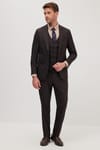 Erkek Slim Fit Kahverengi Esnek Likralı Kumaş Sivri Yaka Yelekli Takım Elbise