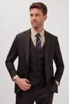 Erkek Slim Fit Kahverengi Esnek Likralı Kumaş Sivri Yaka Yelekli Takım Elbise