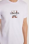 Erkek Slim Fit Dar Kesim %100 Pamuk Yumuşak Dokulu Baskılı Beyaz Bisiklet Yaka Tişört