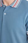 Erkek Slim Fit Dar Kesim %100 Pamuk Düz Pike Yaka ve Kol Detaylı İndigo Polo Yaka Tişört