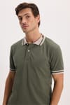 Erkek Slim Fit Dar Kesim %100 Pamuk Düz Pike Yaka ve Kol Detaylı Haki Polo Yaka Tişört