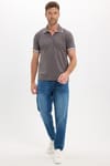 Erkek Slim Fit Dar Kesim %100 Pamuk Jakarlı Düz Yaka ve Kol Detaylı Gri Polo Yaka Tişört