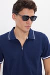 Erkek Slim Fit Dar Kesim %100 Pamuk Jakarlı Düz Yaka ve Kol Detaylı Lacivert Polo Yaka Tişört
