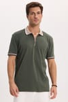 Erkek Slim Fit Dar Kesim %100 Pamuk Kısa Kollu Yarım Fermuarlı Yeşil Polo Yaka Tişört