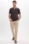 Erkek Slim Fit Dar Kesim %100 Pamuk Kısa Kollu Yarım Fermuarlı Kahverengi Polo Yaka Tişört
