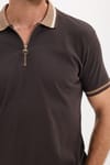 Erkek Slim Fit Dar Kesim %100 Pamuk Kısa Kollu Yarım Fermuarlı Kahverengi Polo Yaka Tişört