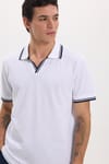 Erkek Slim Fit Dar Kesim %100 Pamuklu Çizgili Detaylı V Yaka Beyaz Polo Yaka Tişört
