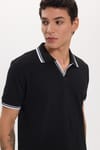 Erkek Slim Fit Dar Kesim %100 Pamuklu Çizgili Detaylı V Yaka Siyah Polo Yaka Tişört